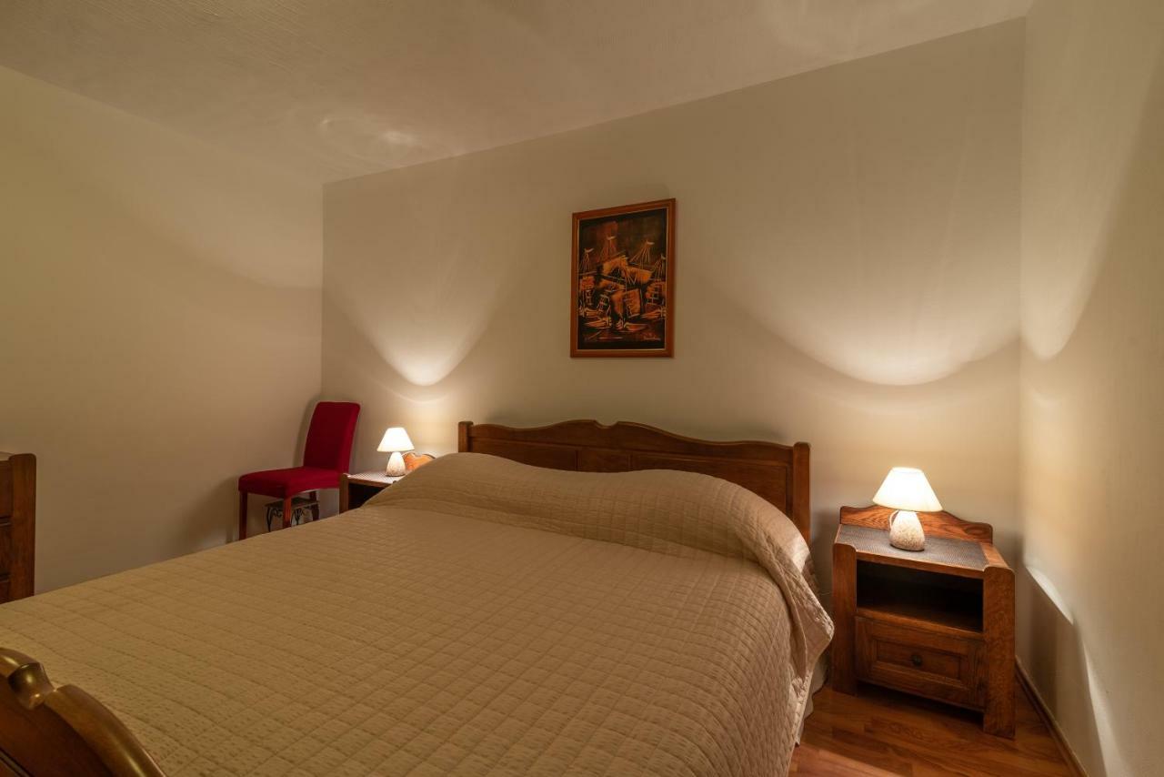 Apartment Dinka Trogir Exterior photo
