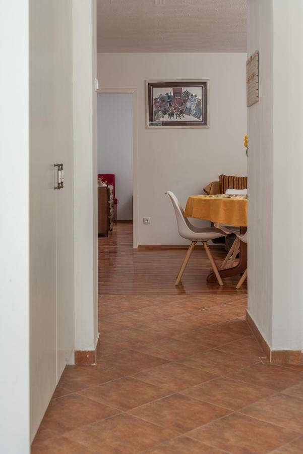 Apartment Dinka Trogir Exterior photo